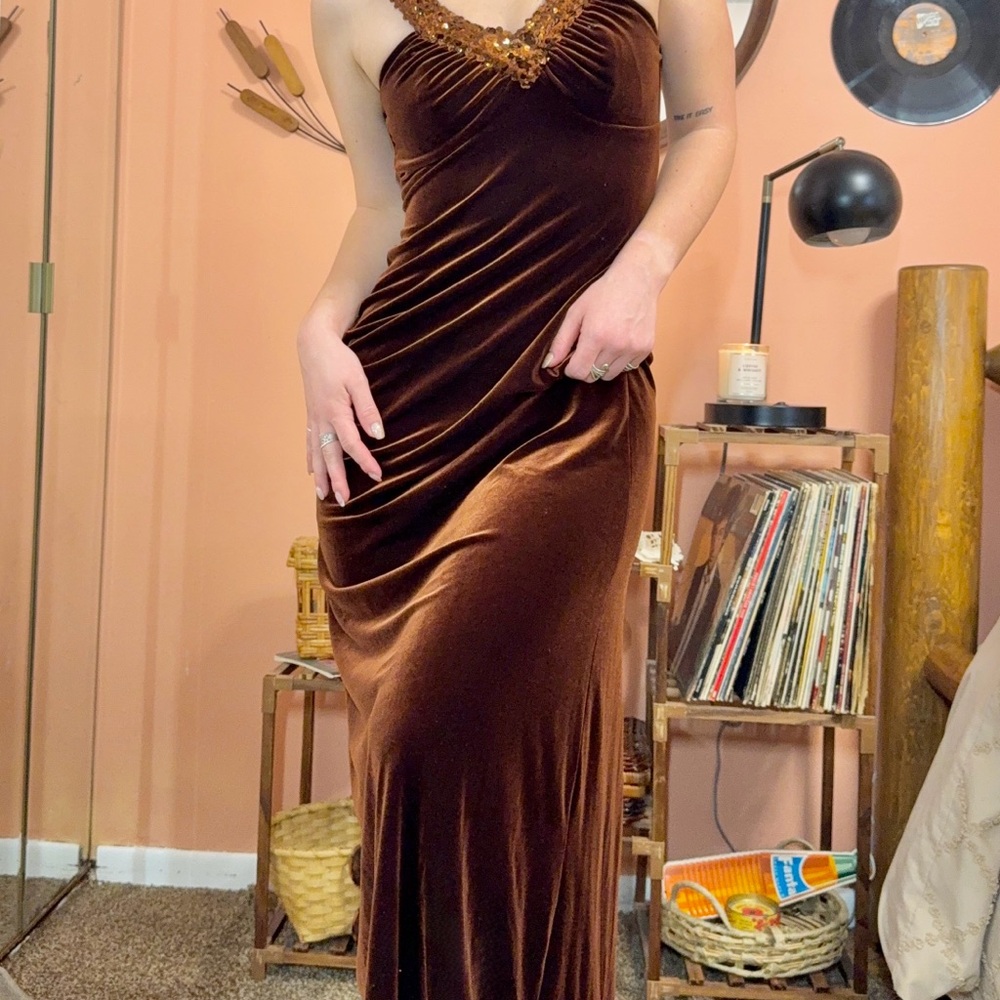 Zum Zum by Niki Livas Brown Velvet Maxi Dress